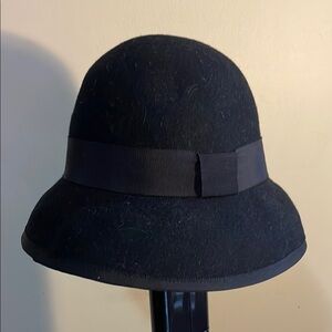 Vintage 1996 Liz Claiborne wool Black Women's Hat